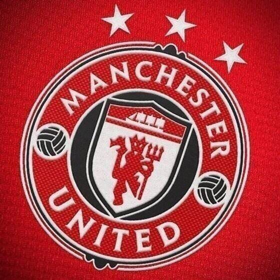 Moyes Dipecat, Saham United Naik