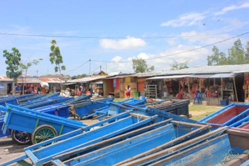 Rumah Warga Membuat Pelabuhan Nunukan Kumuh