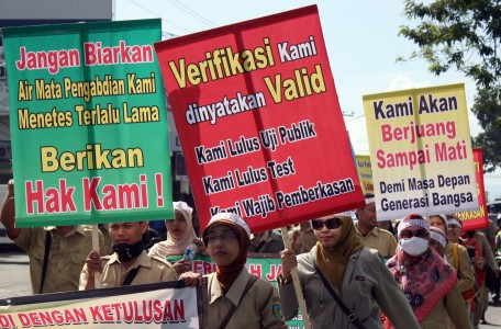 Pekan Depan Pemda DKI Lunasi Tunjangan Guru