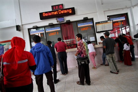 Tiket KA H-10 Lebaran Tersisa 30 Persen