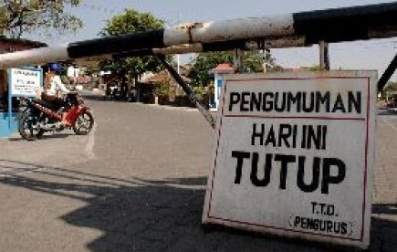 Lokalisasi Sumberloh Banyuwangi Ditutup
