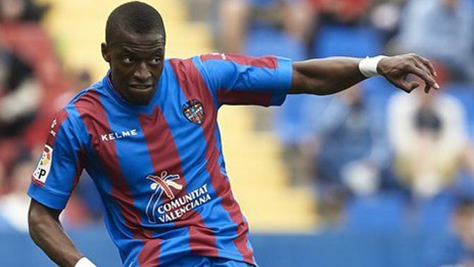 Pemain Levante Papakouli Diop Balas Pelecehan Rasial dengan Menari