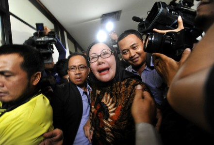 Hakim Tipikor Pertimbangkan Pengacara Atut Jadi Saksi