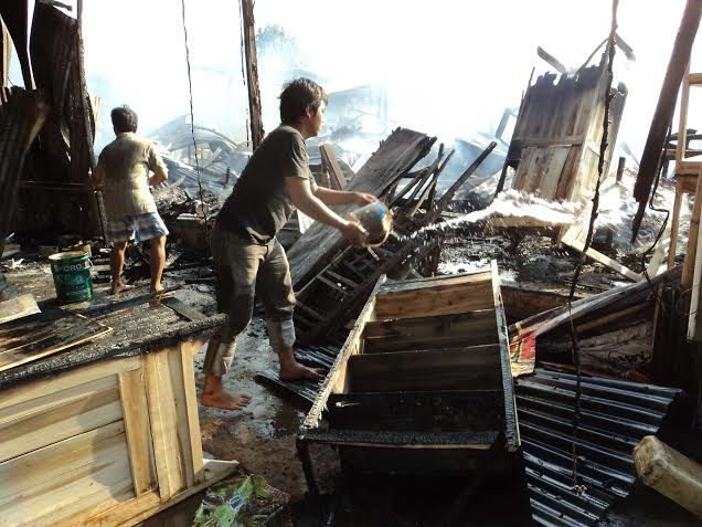 Komponen Hidran Dicuri, Pemadaman Pasar Mebel Lamban