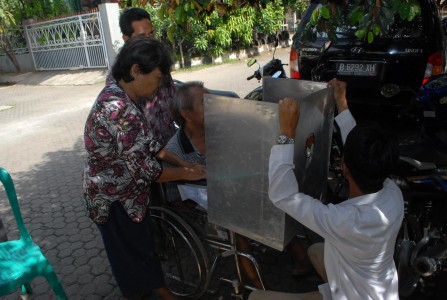 KPU Latih Lebih Banyak Petugas untuk Bantu Pemilih Difabel