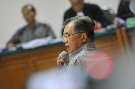 Soal Penjaminan Century, Kalla: Saya Tidak Setuju