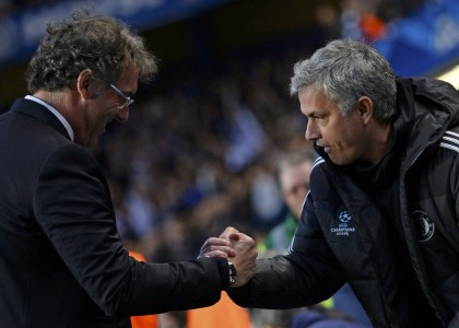 Laurent Blanc Bertahan di PSG