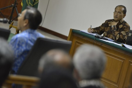Boediono Perintahkan Budi Mulya Bantu Kelengkapan Dokumen Century
