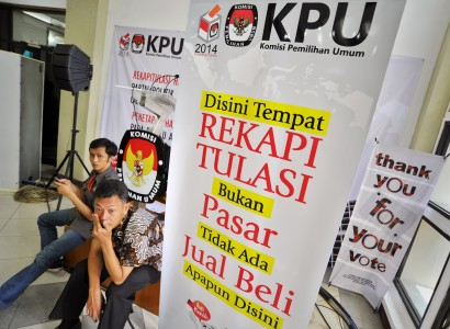 Golput Turun, KPU Tetap Tak Puas