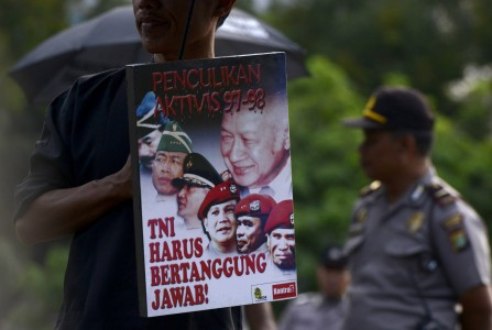Ortu Korban Tragedi Semanggi: Prabowo Bersihkan Diri Jangan Pakai Uang