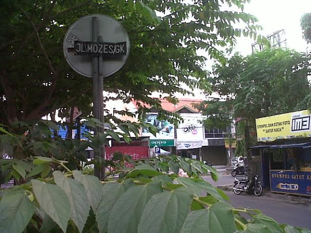 Mengenang Mei 98 di Jalan Mozes Gatutkaca