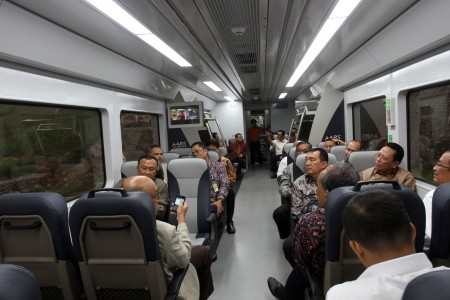 Tiket Mudik Kereta Api di Jawa Hampir Ludes