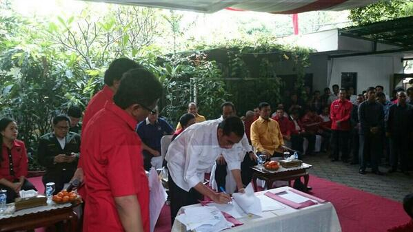 Ini Foto Penandatanganan Perjanjian Pencapresan Jokowi di Rumah Megawati