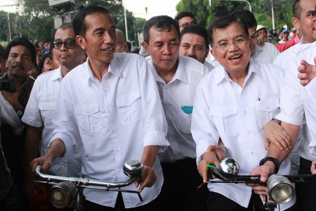 Almisbat: JK Bisa Ganggu Pemerintahan Jokowi