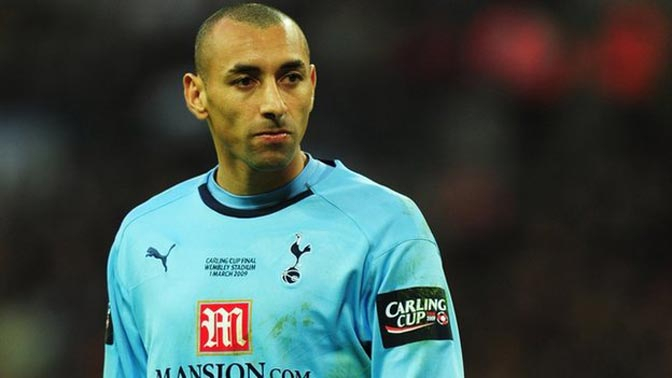 Heurelho Gomes Tinggalkan Spurs