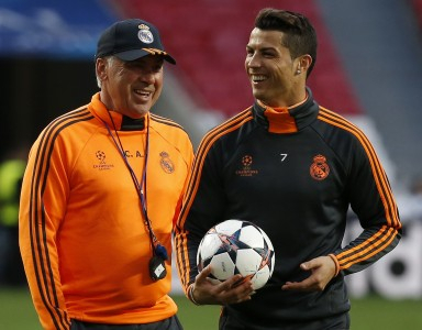 Ancelotti Pilihan Pertama Ferguson Bukan Moyes