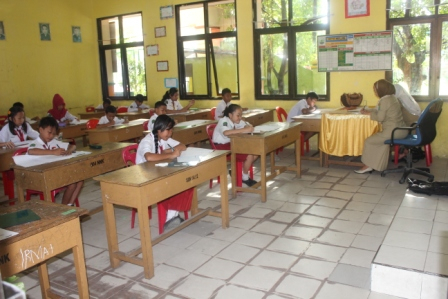 Penerapan Kurikulum 2013 Terancam Gagal
