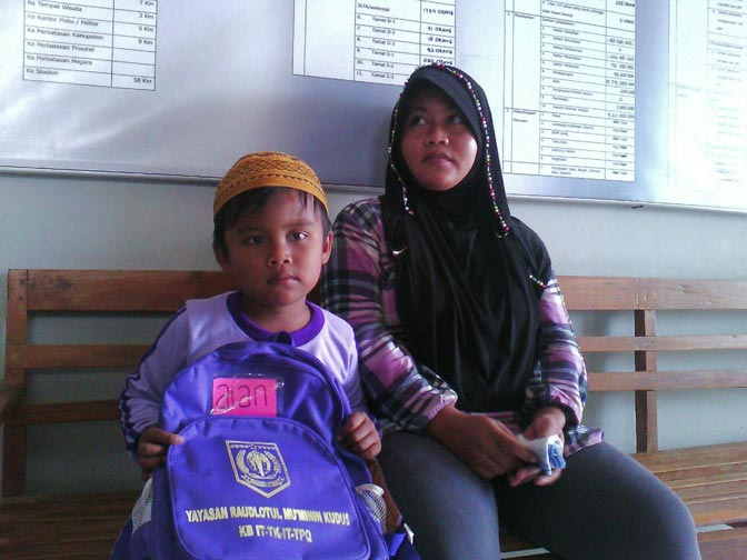 Siswa Miskin di Kudus Ditolak Masuk SD