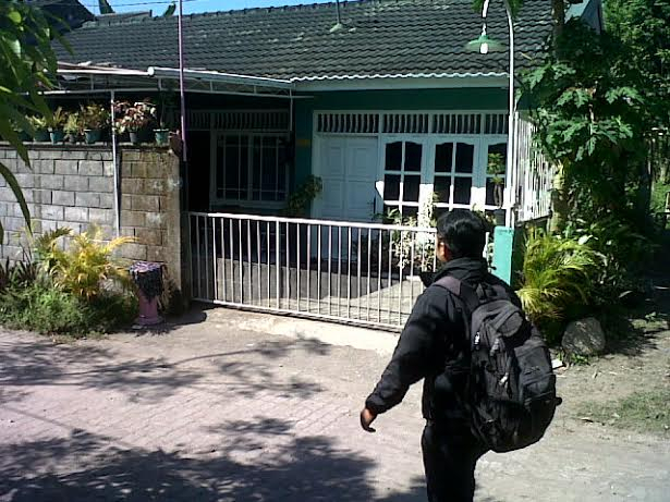 Kekerasan Intoleran di Jogja, Ibu Menjerit dan Polisi Diam Saja