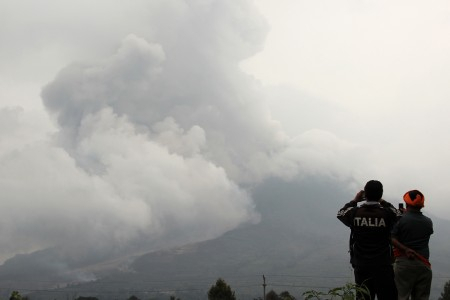 Dinsos NTB: Stok Makanan Siap untuk Sepekan