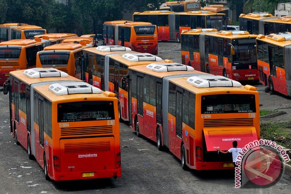 Layanan TransJakarta 24 Jam Beroperasi Penuh Tahun Depan