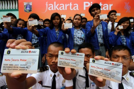 Puluhan Ribu Kartu Jakarta Pintar Tak Sesuai Prosedur