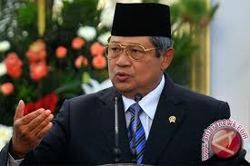 Tidak Etis, Menteri Tidak Mundur Saat Jadi Tim Sukses