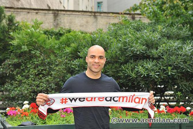 Alex Janji Bawa Milan ke Liga Champions