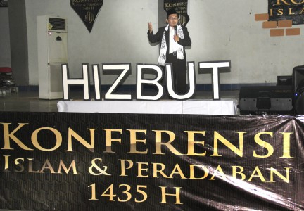 Alvara Research Institute: Masyarakat Tak Suka Kelompok Islam Garis Keras