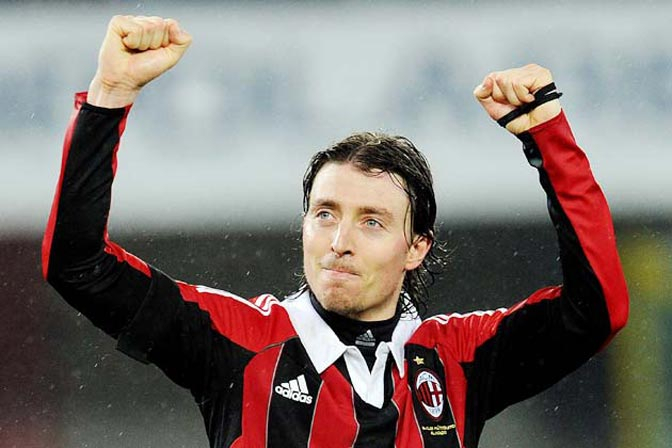 Montolivo Jalani Operasi di Milan