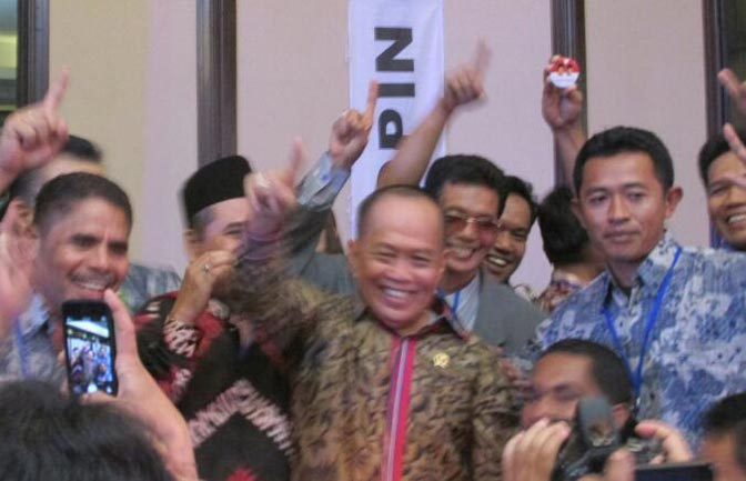 Goyangan Menteri Koperasi di Rapimnas Dekopin