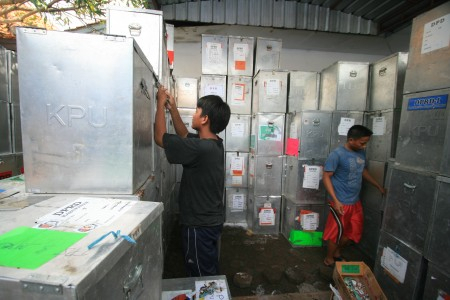 KPU Mulai Distribusikan Logistik Pilpres