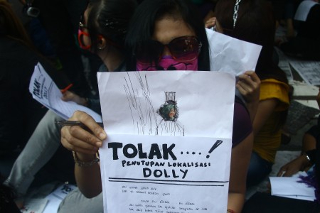Mucikari Dolly Ancam Bubarkan Deklarasi Penutupan Lokalisasi
