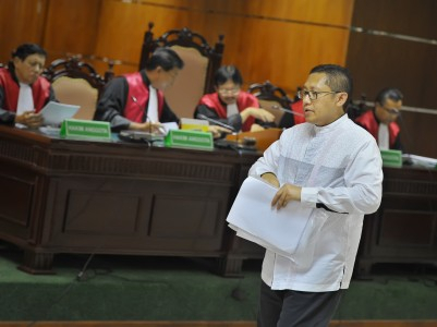 Hakim Tolak Seluruh Eksepsi Anas Urbaningrum
