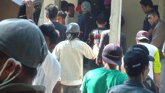 Warga Lombok Barat Lawan Penggusuran