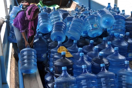 Kekeringan, BPBD NTB Siap Drop Air Bersih