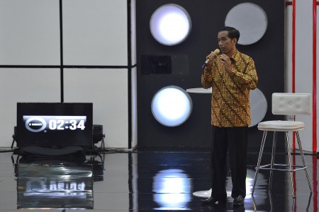 Jokowi Janji Beli Kembali Indosat