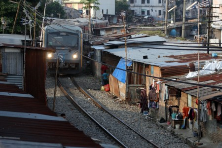 Jalur Kereta Api Mati Akan Dihidupkan Kembali