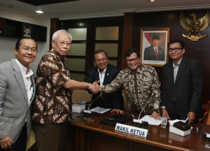 AJI Indonesia-Pemred RCTI Berdebat Siang Ini