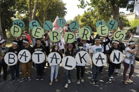 Selamatkan Lingkungan, Walhi Tantang Capres-Cawapres Cabut MP3EI