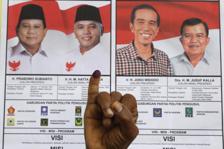 Exit Poll LSI: Jokowi Unggul 3% di Atas Prabowo