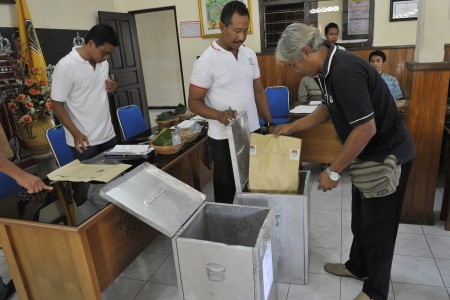 KPU dan Bawaslu Pantau Perhitungan Pilpres Dari Tingkat Desa