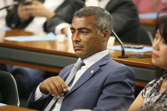 Romario Ingin Penjarakan Presiden CBF
