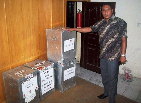 Hasil Pilpres di Kecamatan Mulai Didistribusikan ke KIP Kabupaten Aceh Utara