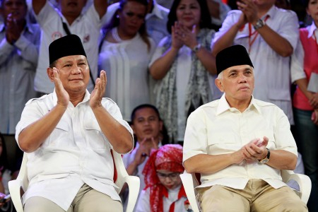 DPR Diminta Atur Lembaga Survei