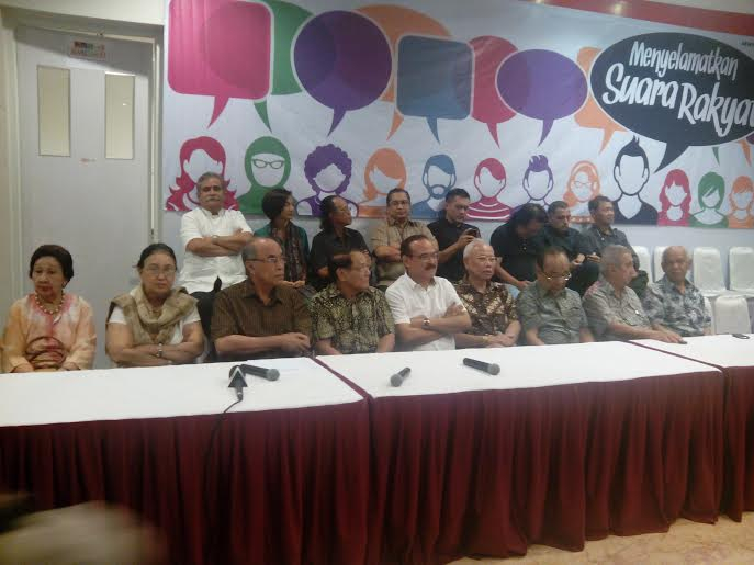 Para Tokoh Minta Prabowo-Jokowi Bertemu