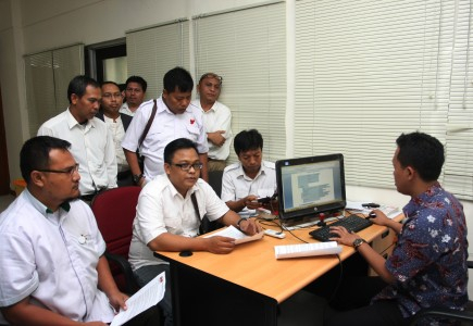 Akreditasi Lembaga Survei Bukan Urusan KPU