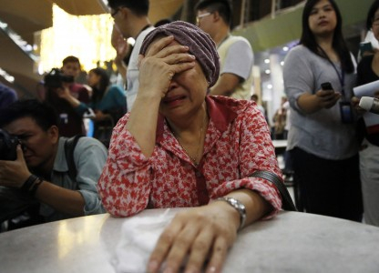 Keluarga Korban MH17 Datangi Kantor Malaysia Airlines di Indonesia