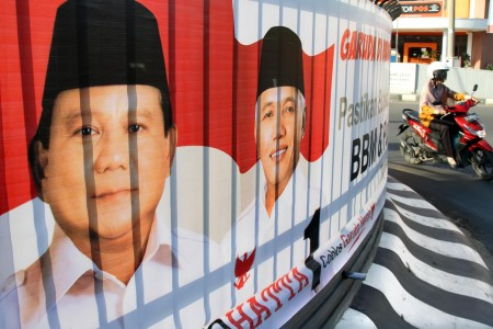 Spanduk Ucapan Selamat Jokowi Menang, Tim Prabowo Kebakaran Jenggot