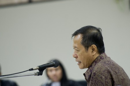 Bekas Sekjen Kemenlu Divonis 2,5 Tahun Penjara